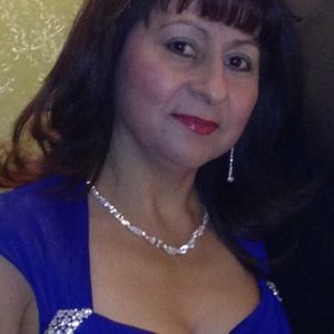 Meet your Posher, Ana